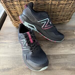 New Balance T410 Trail Running Shoes Women’s Size 10 Black Pink Teal Athletic